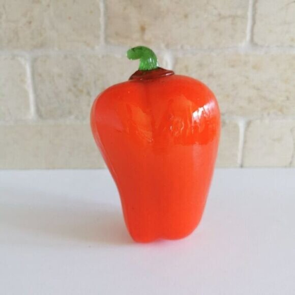 Vintage Glass Red Bell Pepper, Art Glass Collectible Fruit Vegetable - Picture 6 of 8